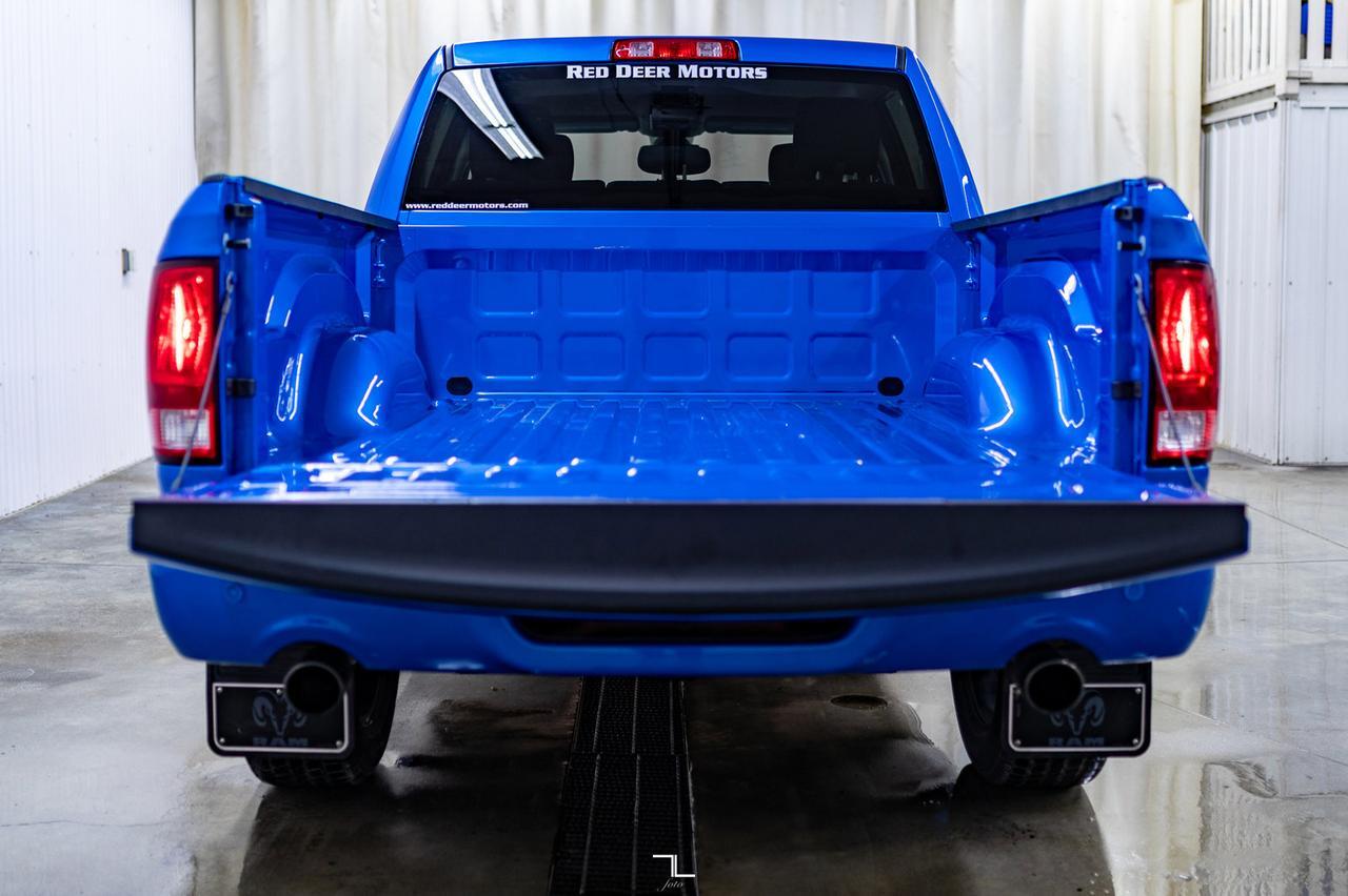 2022 Ram 1500 Classic 4x4 Crew Cab Express Night BCam Red Deer AB