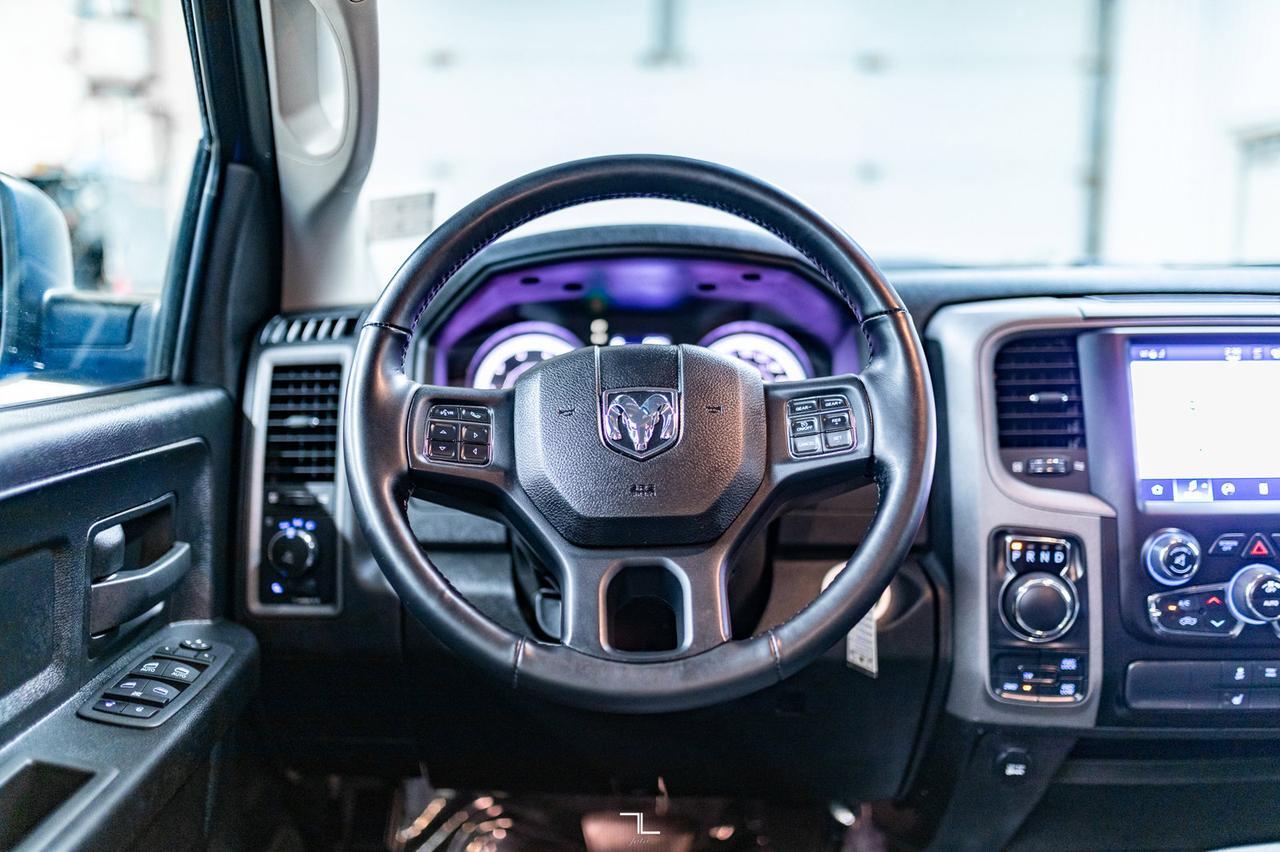 2022 Ram 1500 Classic 4x4 Crew Cab Express Night BCam Red Deer AB