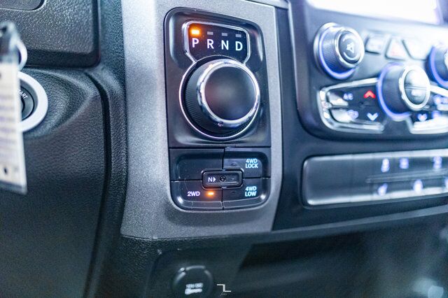 2022 Ram 1500 Classic 4x4 Crew Cab Express Night BCam Red Deer AB