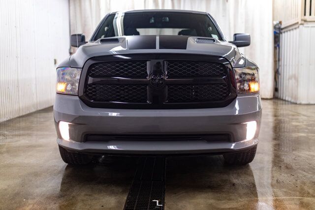 2022 Ram 1500 Classic 4x4 Crew Cab Express PSeat BCam Red Deer AB