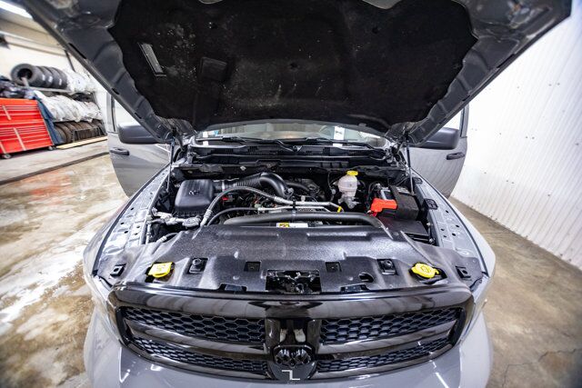 2022 Ram 1500 Classic 4x4 Crew Cab Express PSeat BCam Red Deer AB