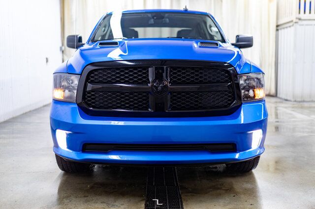 2022 Ram 1500 Classic 4x4 Crew Cab Express PSeat BCam Red Deer AB