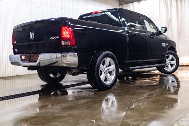 2022 Ram 1500 Classic 4x4 Crew Cab SLT Nav Roof BCam Red Deer AB