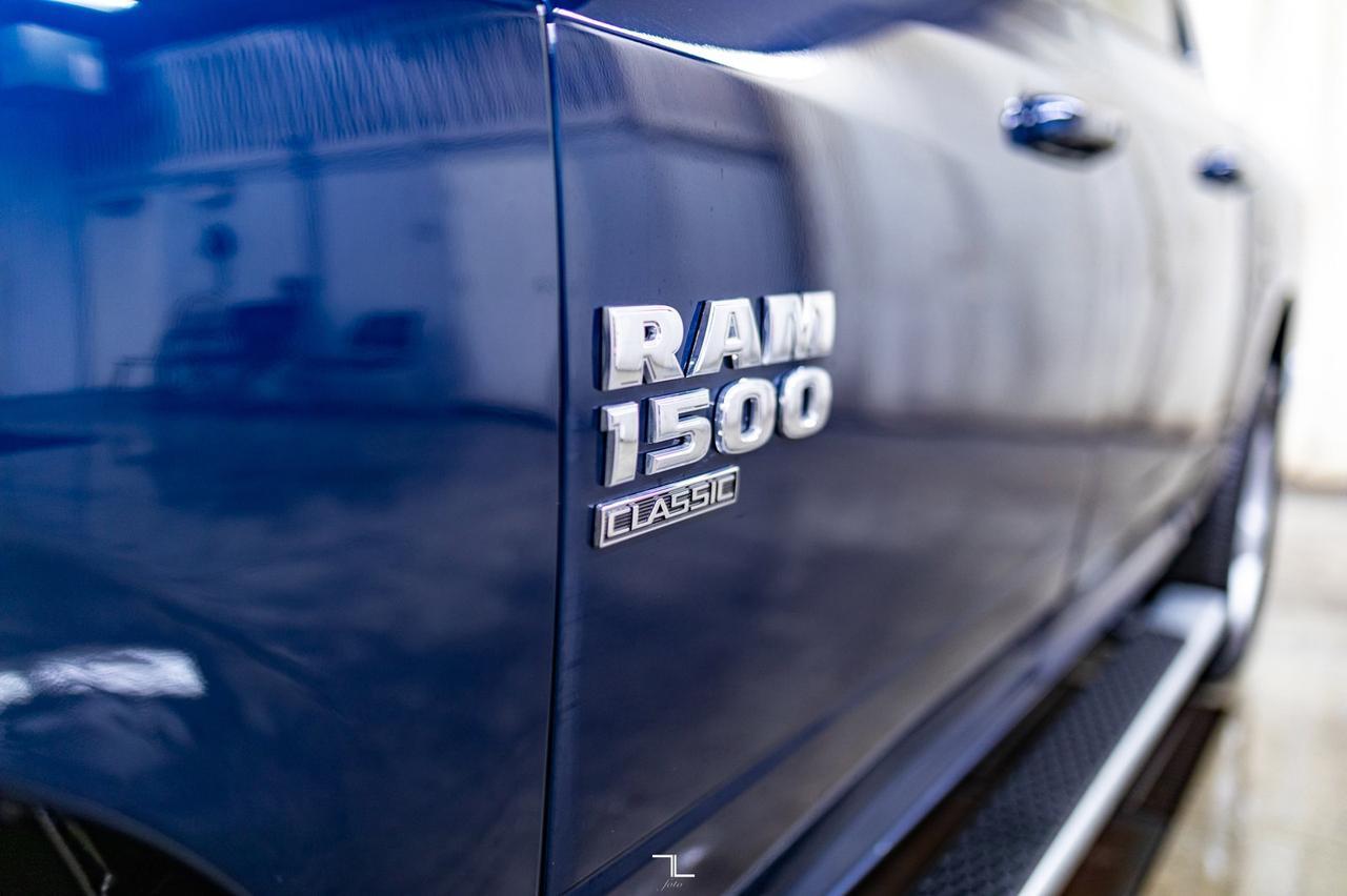 2022 Ram 1500 Classic 4x4 Crew Cab SLT PSeat BCam Red Deer AB