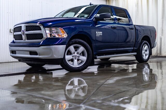 2022 Ram 1500 Classic 4x4 Crew Cab SLT PSeat BCam Red Deer AB