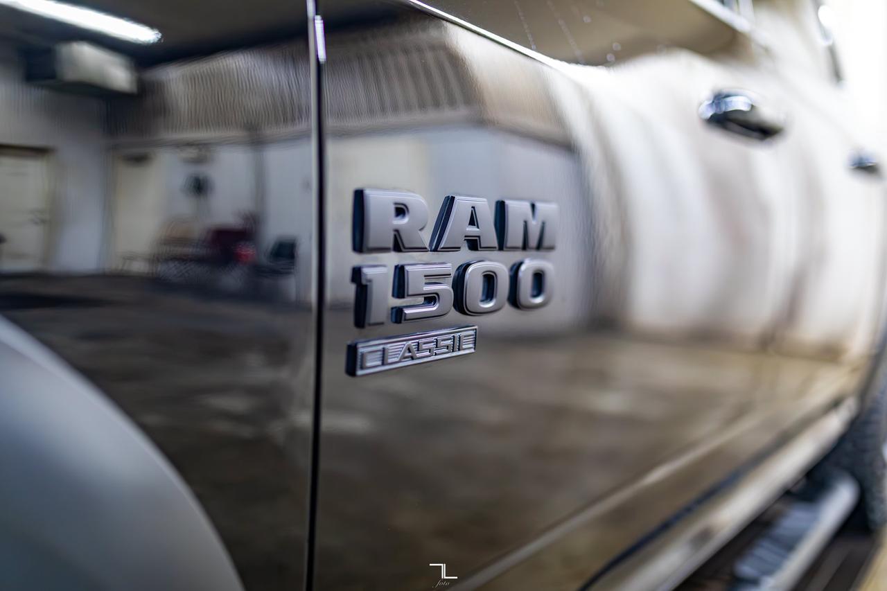 2022 Ram 1500 Classic 4x4 Crew Cab Warlock BCam Red Deer AB