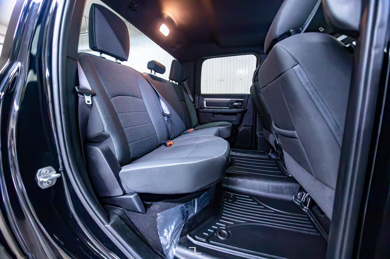 2022 Ram 1500 Classic 4x4 Crew Cab Warlock BCam Red Deer AB