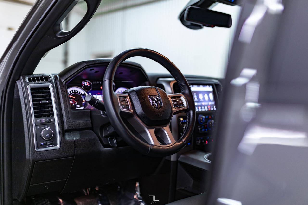 2022 Ram 1500 Classic 4x4 Crew Cab Warlock Leather Nav BCam Red Deer AB