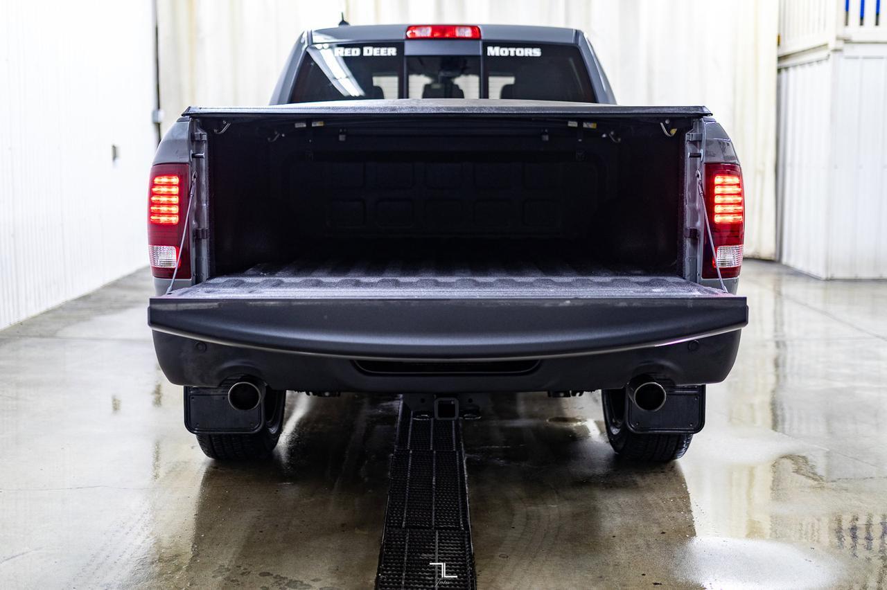 2022 Ram 1500 Classic 4x4 Crew Cab Warlock Leather Nav BCam Red Deer AB