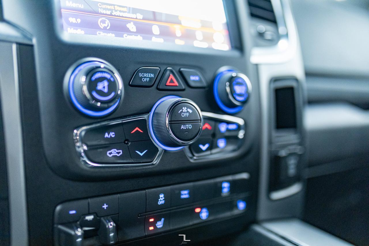 2022 Ram 1500 Classic 4x4 Crew Cab Warlock Leather Nav BCam Red Deer AB