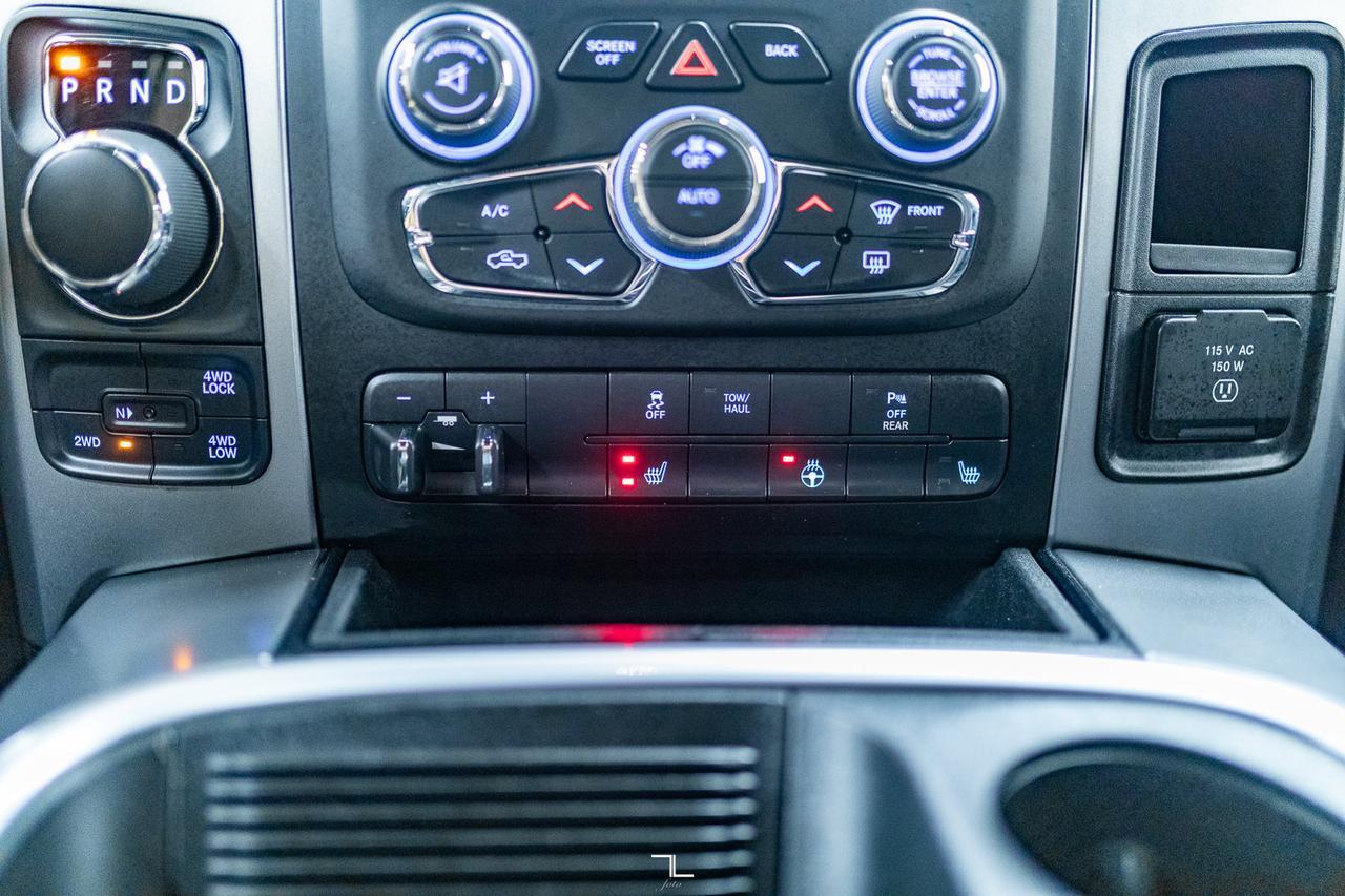 2022 Ram 1500 Classic 4x4 Crew Cab Warlock Leather Nav BCam Red Deer AB