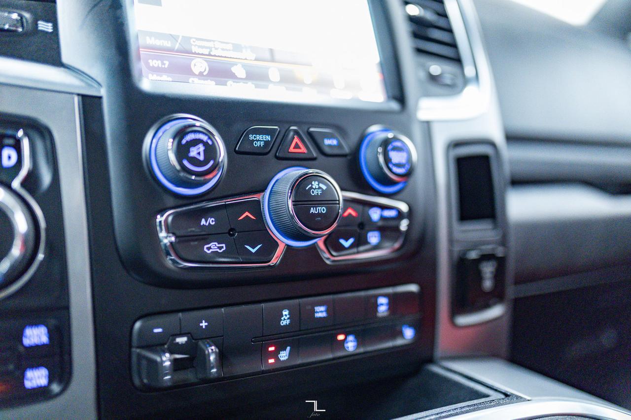 2022 Ram 1500 Classic 4x4 Crew Cab Warlock Leather Nav BCam Red Deer AB