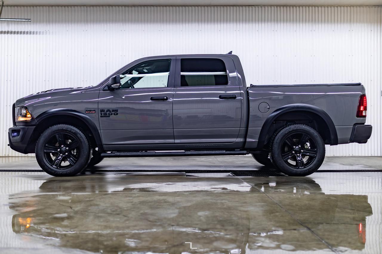 2022 Ram 1500 Classic 4x4 Crew Cab Warlock Nav BCam Red Deer AB