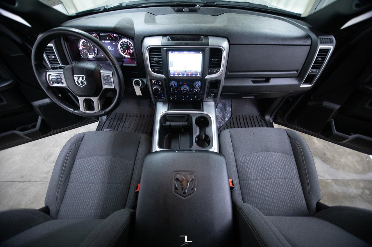 2022 Ram 1500 Classic 4x4 Crew Cab Warlock Nav BCam Red Deer AB