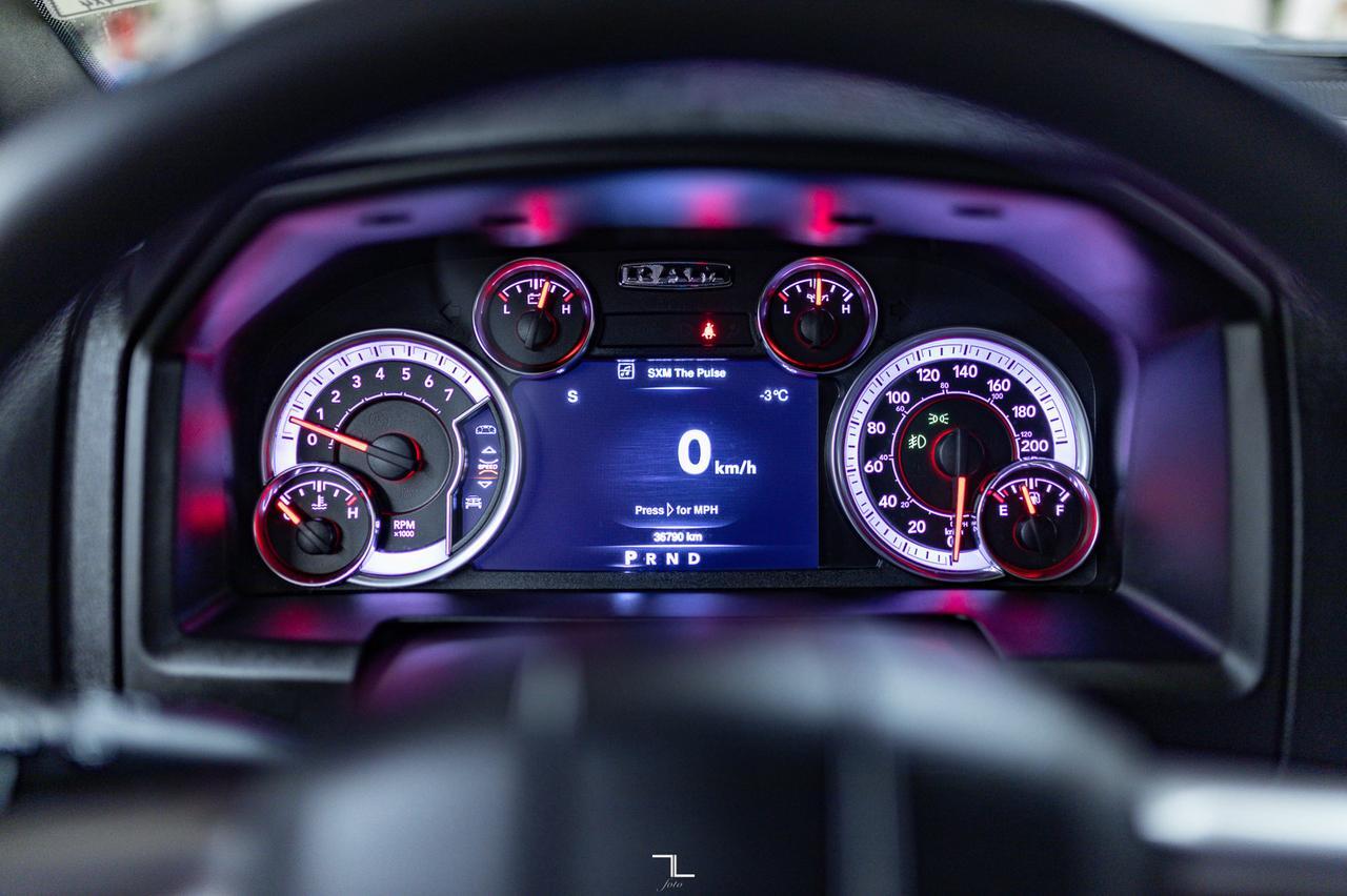 2022 Ram 1500 Classic 4x4 Crew Cab Warlock Nav BCam Red Deer AB