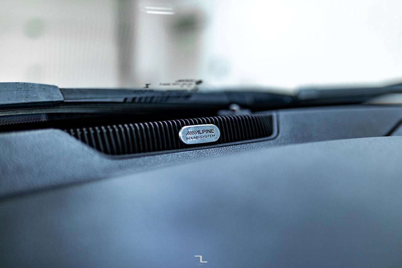 2022 Ram 1500 Classic 4x4 Crew Cab Warlock Nav BCam Red Deer AB