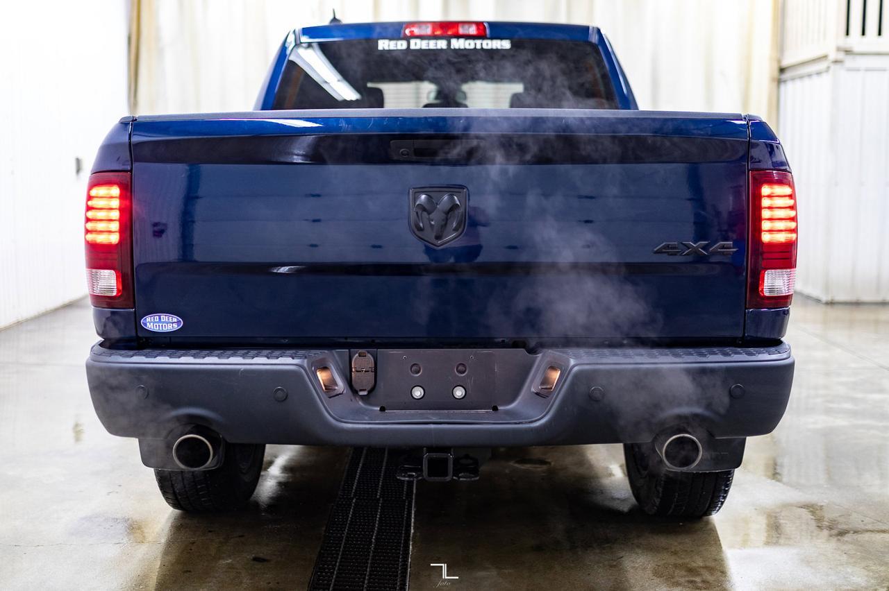 2022 Ram 1500 Classic 4x4 Crew Cab Warlock Nav BCam Red Deer AB