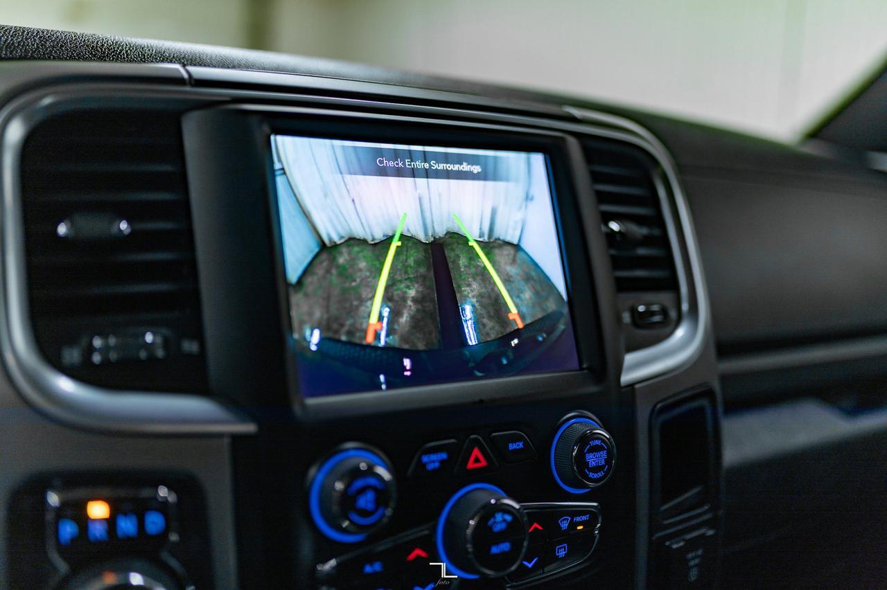 2022 Ram 1500 Classic 4x4 Crew Cab Warlock Nav BCam Red Deer AB