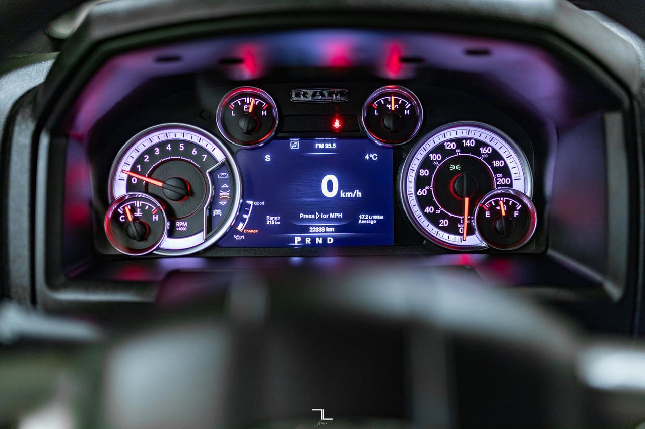 2022 Ram 1500 Classic 4x4 Crew Cab Warlock Nav BCam Red Deer AB