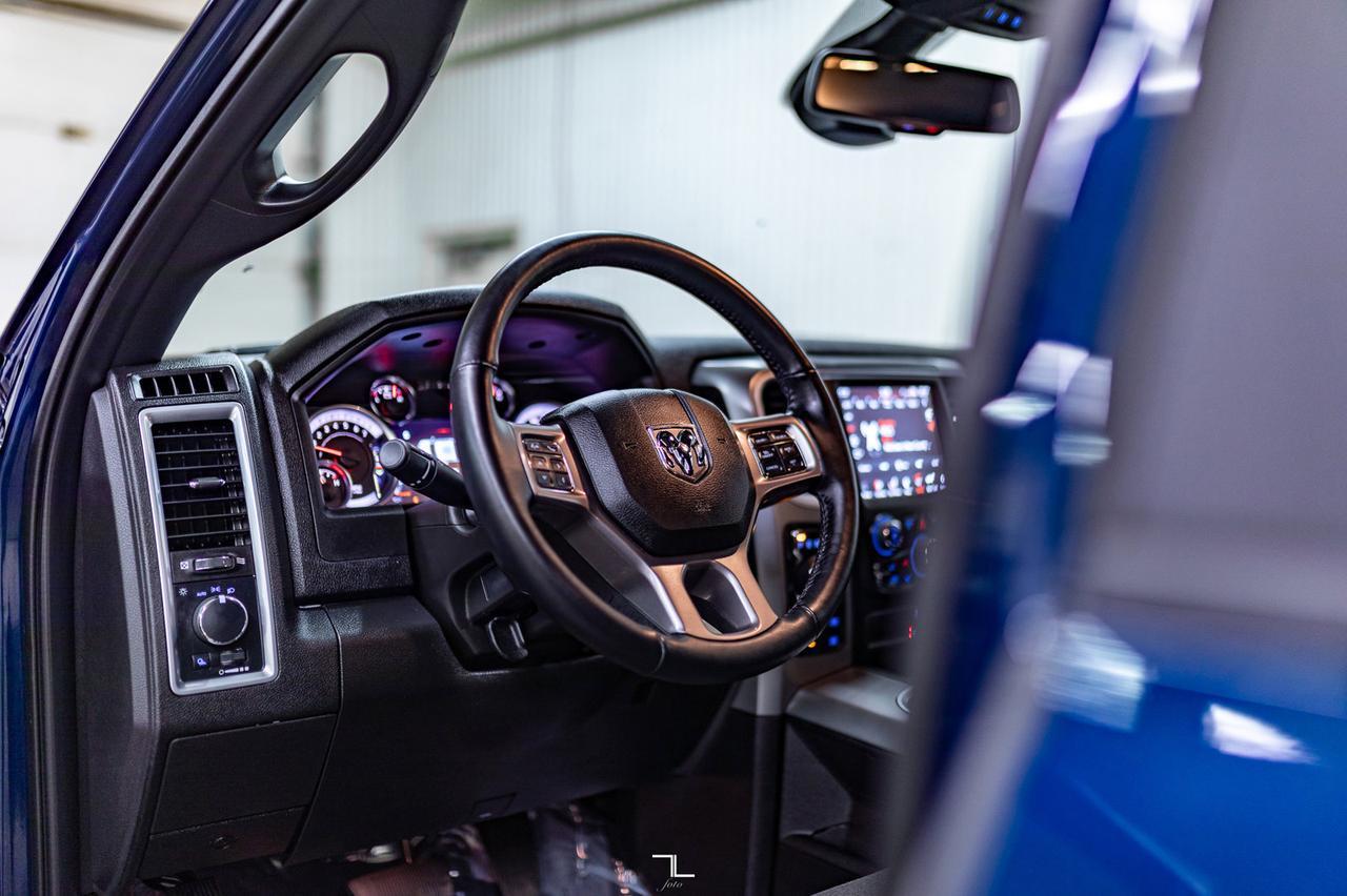 2022 Ram 1500 Classic 4x4 Crew Cab Warlock Nav BCam Red Deer AB