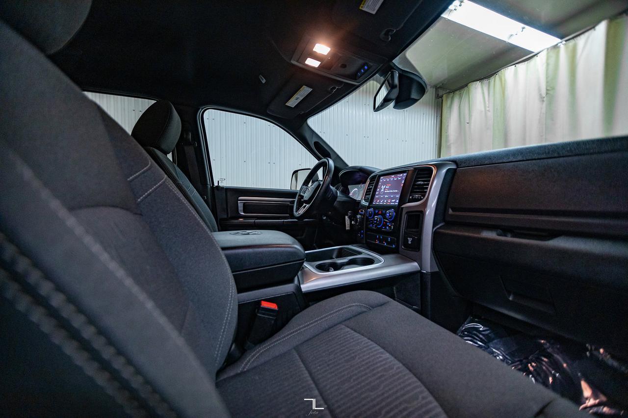 2022 Ram 1500 Classic 4x4 Crew Cab Warlock Nav BCam Red Deer AB