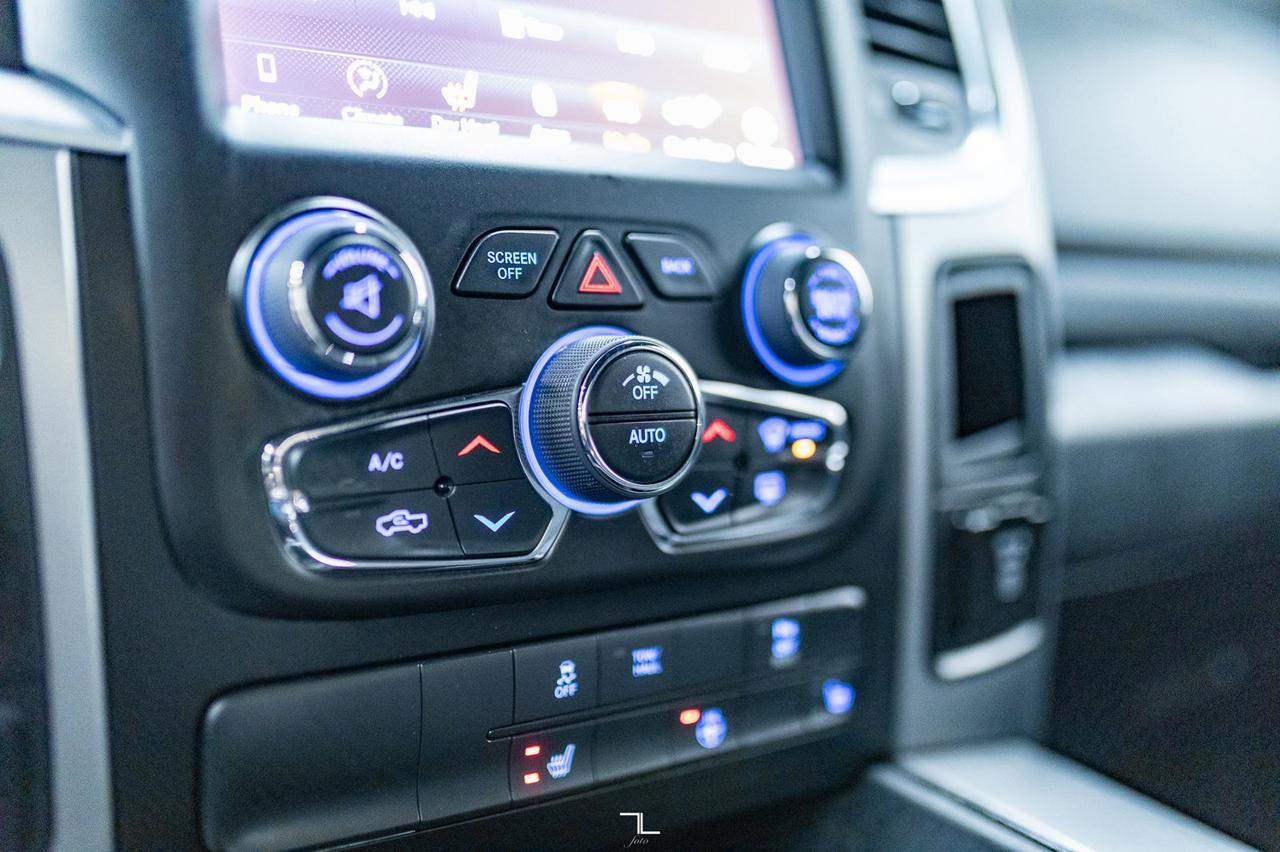 2022 Ram 1500 Classic 4x4 Crew Cab Warlock Nav BCam Red Deer AB