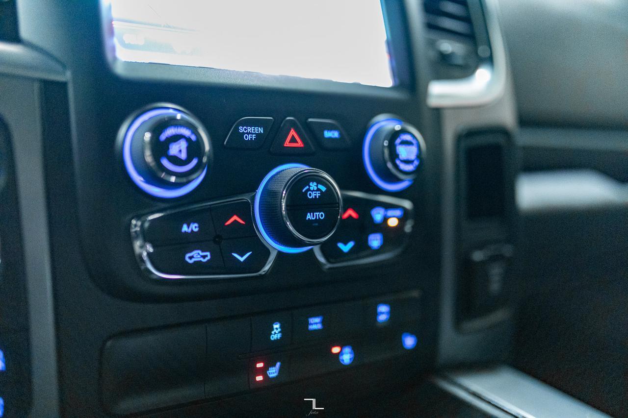 2022 Ram 1500 Classic 4x4 Crew Cab Warlock Nav BCam Red Deer AB