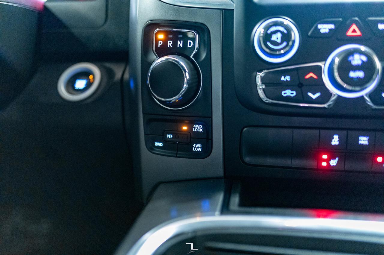 2022 Ram 1500 Classic 4x4 Crew Cab Warlock Nav BCam Red Deer AB