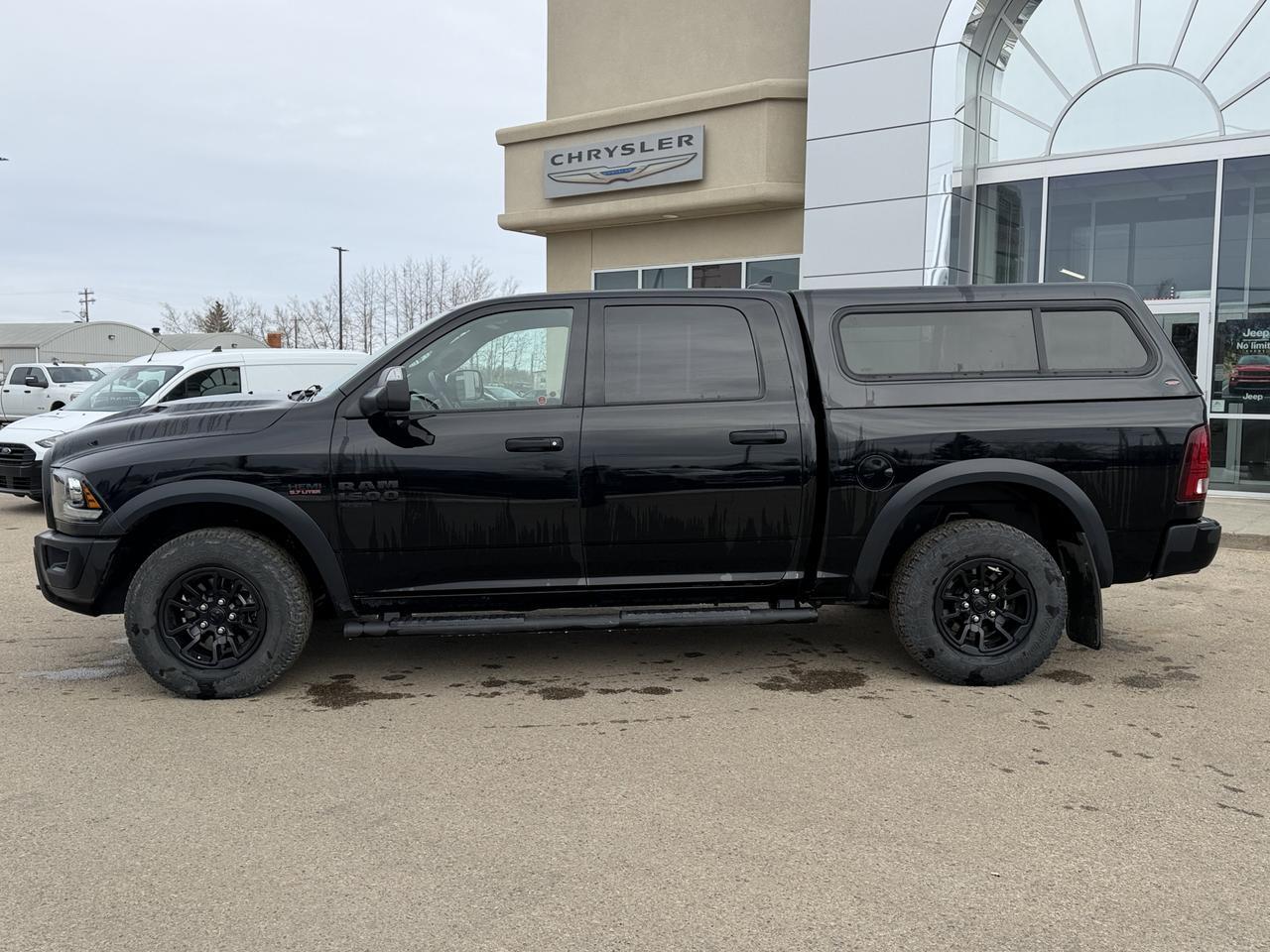 2022 Ram 1500 Classic Classic Warlock | V8 HEMI | NAV | Heated Seats | Remote Start | Rearview Camera | Towing Capability Redwater AB