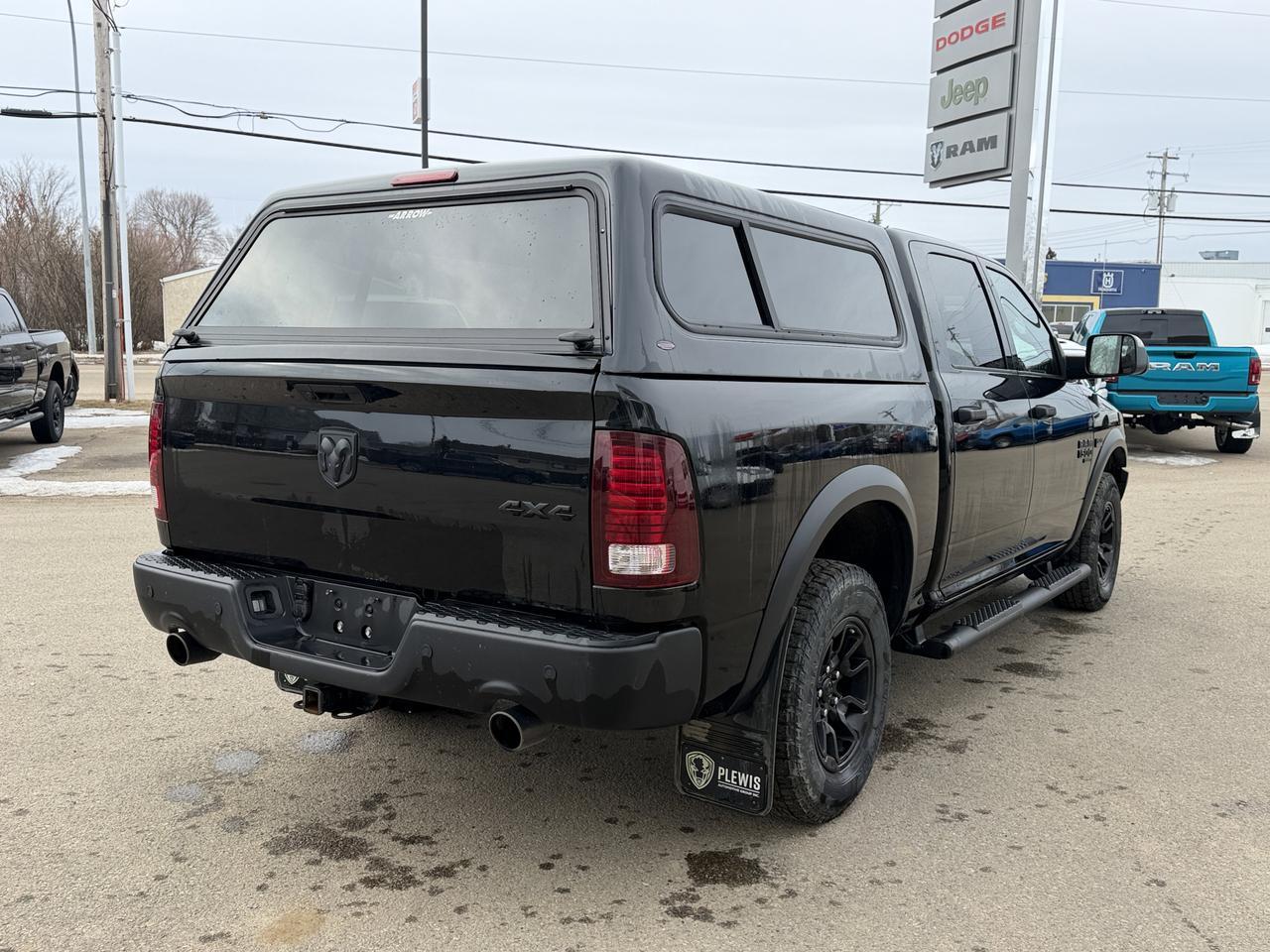 2022 Ram 1500 Classic Classic Warlock | V8 HEMI | NAV | Heated Seats | Remote Start | Rearview Camera | Towing Capability Redwater AB