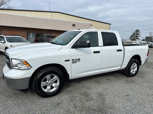 2022 Ram 1500 Classic Crew Cab