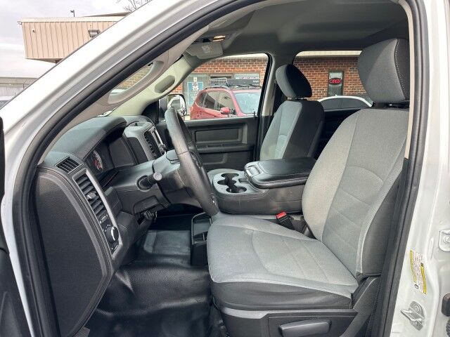 2022 Ram 1500 Classic Crew Cab Tradesman 5.7L Ashland VA
