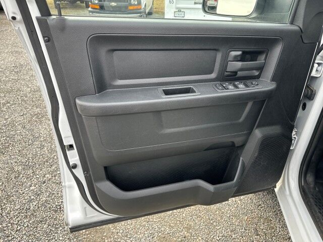 2022 Ram 1500 Classic Crew Cab Tradesman 5.7L Ashland VA