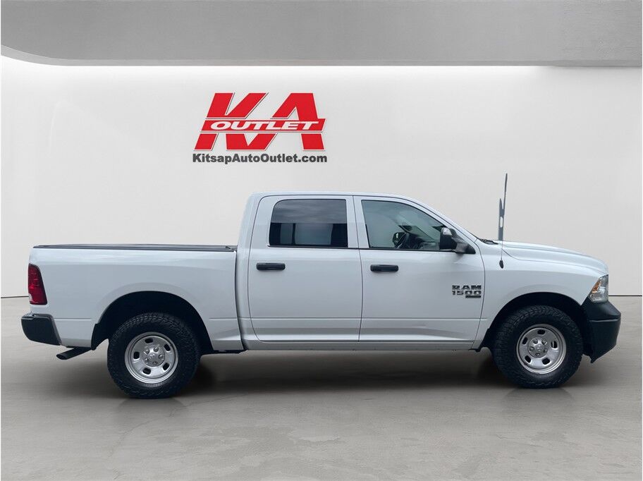 2022 Ram 1500 Classic Crew Cab Tradesman Pickup 4D 5 1/2 ft