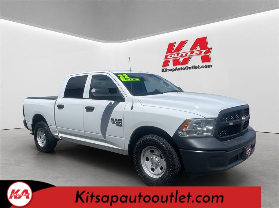 2022 Ram 1500 Classic Crew Cab Tradesman Pickup 4D 5 1/2 ft