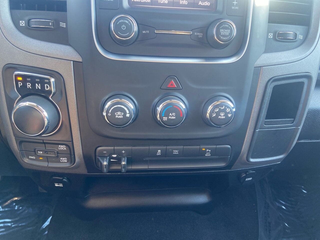 2022 Ram 1500 Classic Express High Level AB