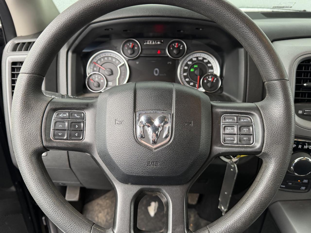 2022 Ram 1500 Classic Express Night Edition 4x4 | HEMI V8 | Sport Hood | 8.4IN Touchscreen NAV | 20IN Black Wheels Redwater AB