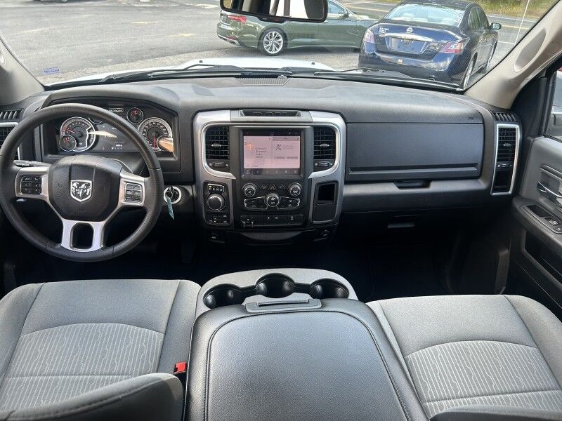 2022 Ram 1500 Classic SLT photo 25