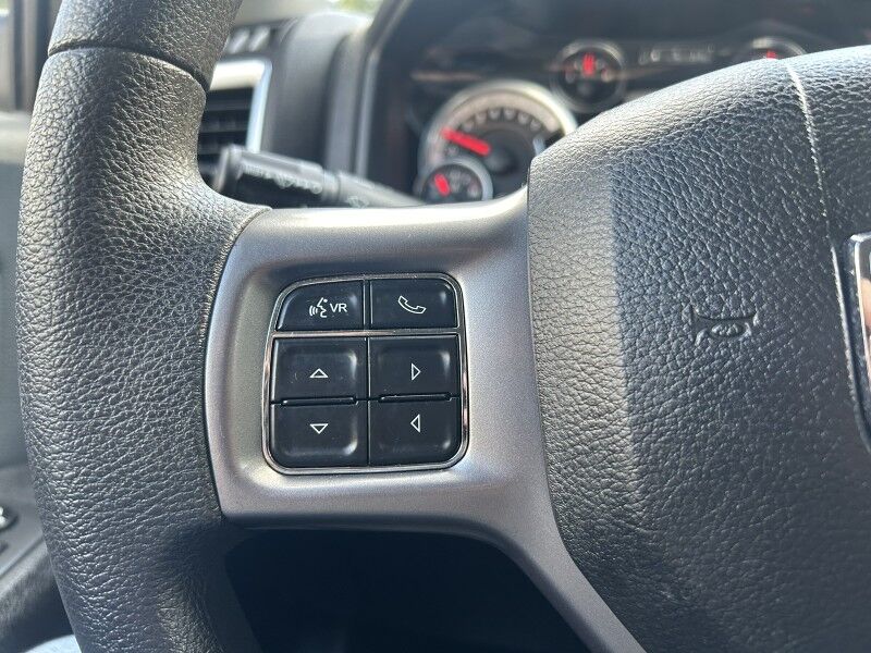 2022 Ram 1500 Classic SLT photo 11