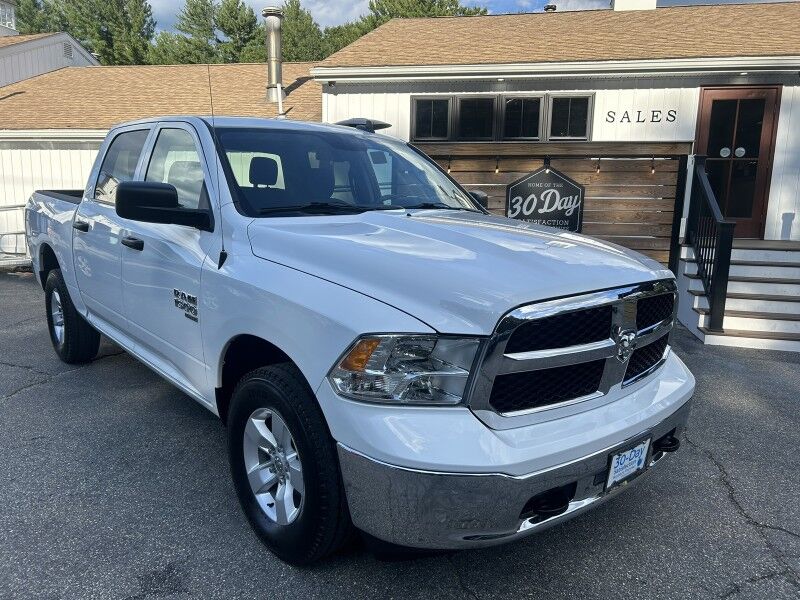 2022 Ram 1500 Classic SLT photo 35