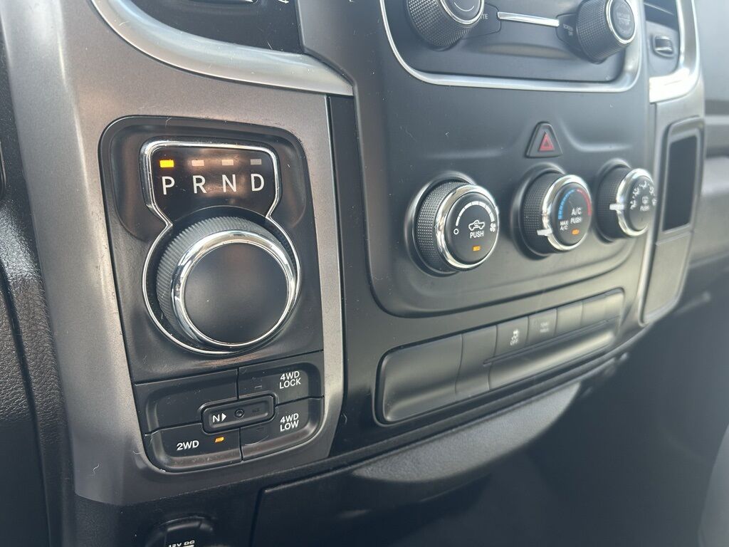 2022 Ram 1500 Classic SLT Crestwood KY