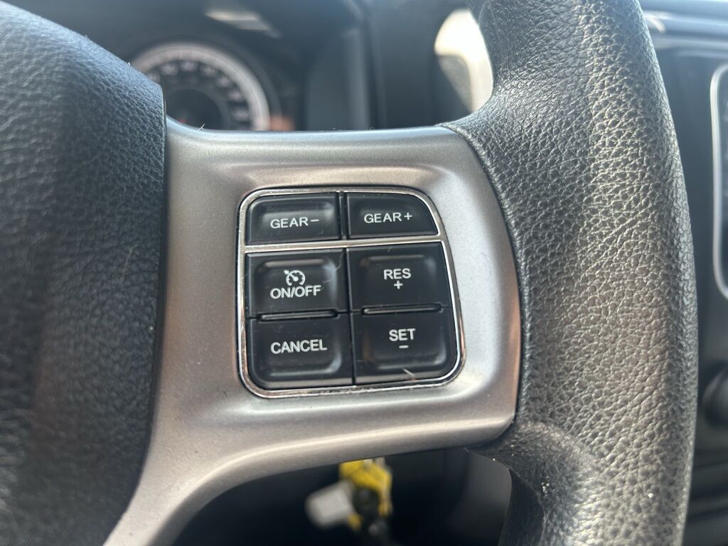2022 Ram 1500 Classic SLT Crestwood KY