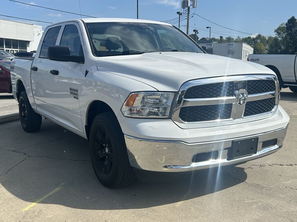 2022 Ram 1500 Classic SLT Crestwood KY