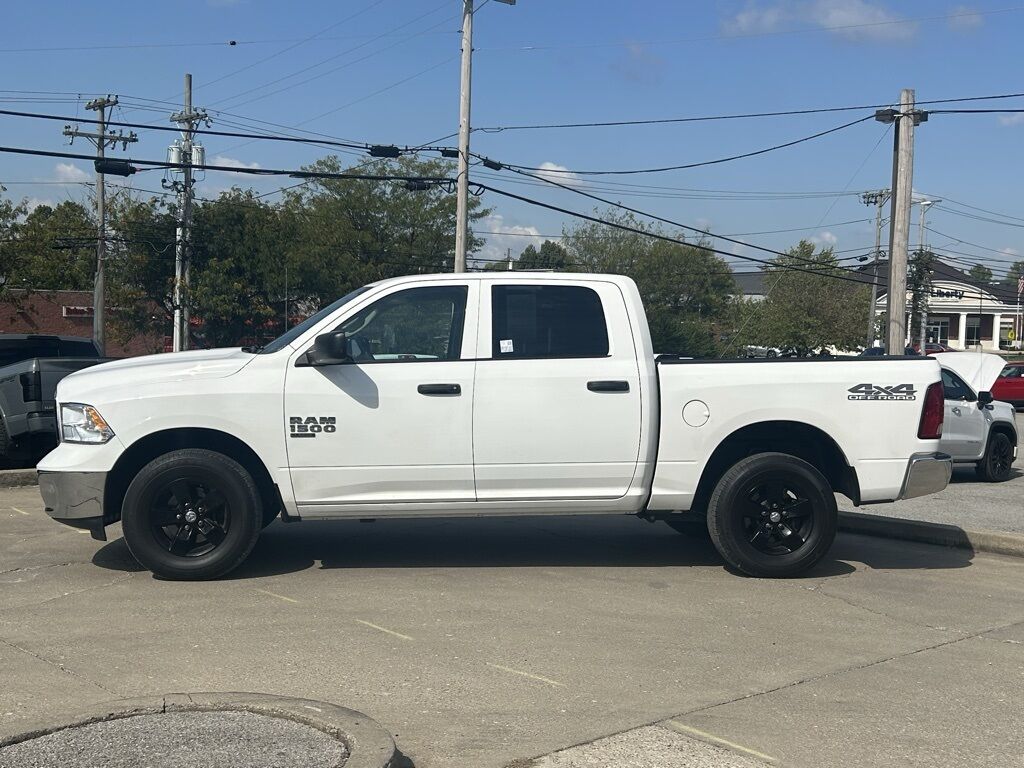 2022 Ram 1500 Classic SLT Crestwood KY