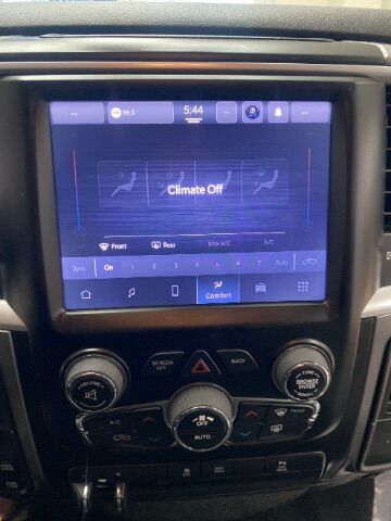 2022 Ram 1500 Classic SLT Crew Cab 4x4 5'7 Box Charlotte NC