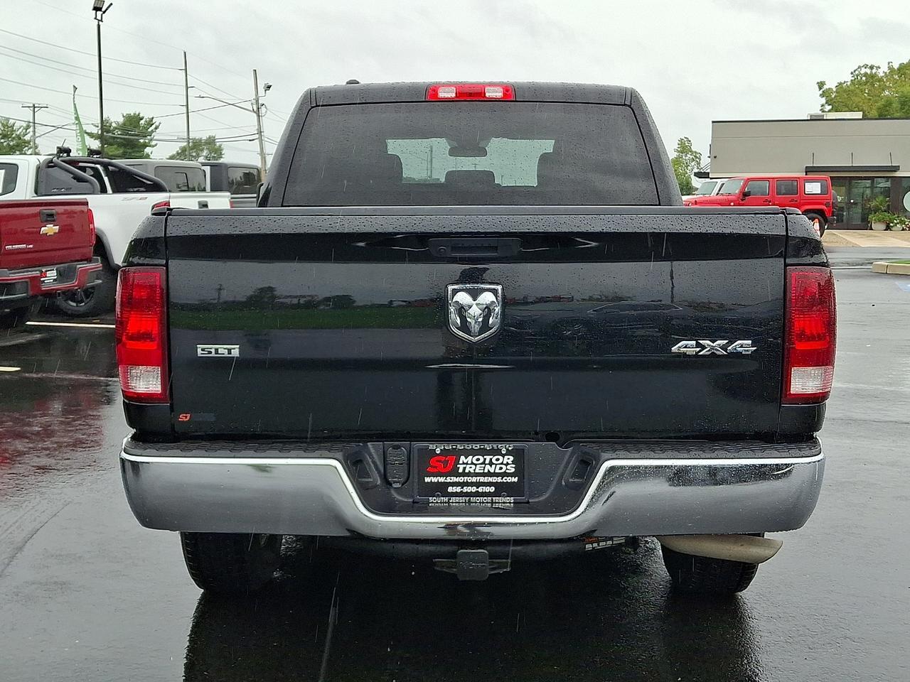 2022 Ram 1500 Classic SLT Crew Cab 4x4 5'7" Box Vineland NJ