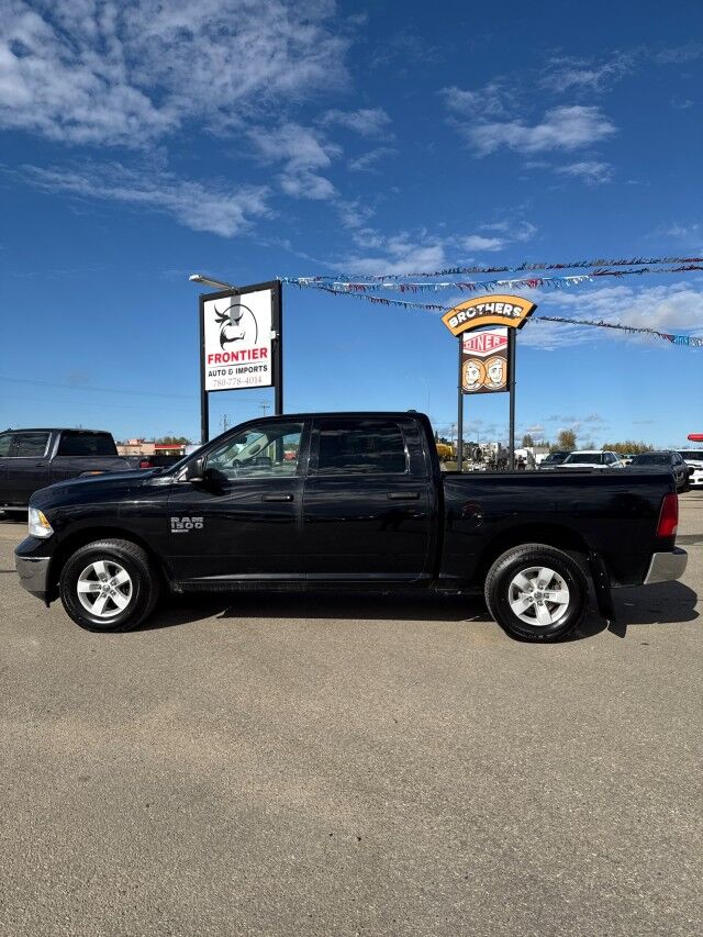 2022 Ram 1500 Classic SLT Grande Prairie AB