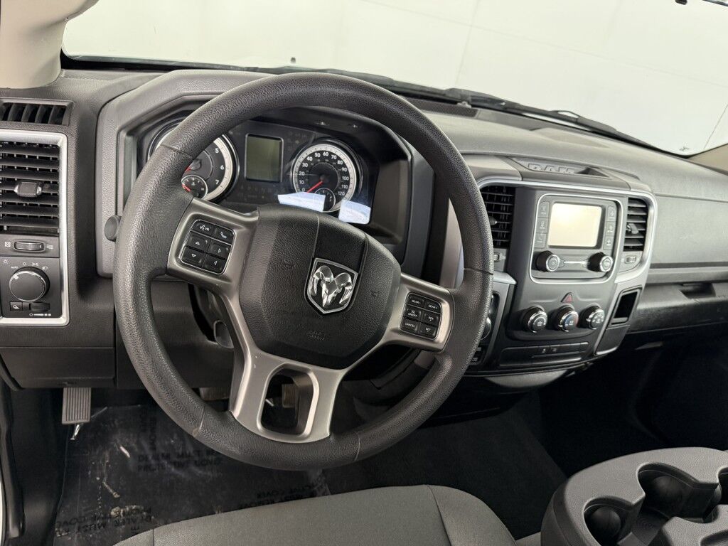 2022 Ram 1500 Classic SLT Reg Cab 4x4 5.7L Hemi Maumee OH