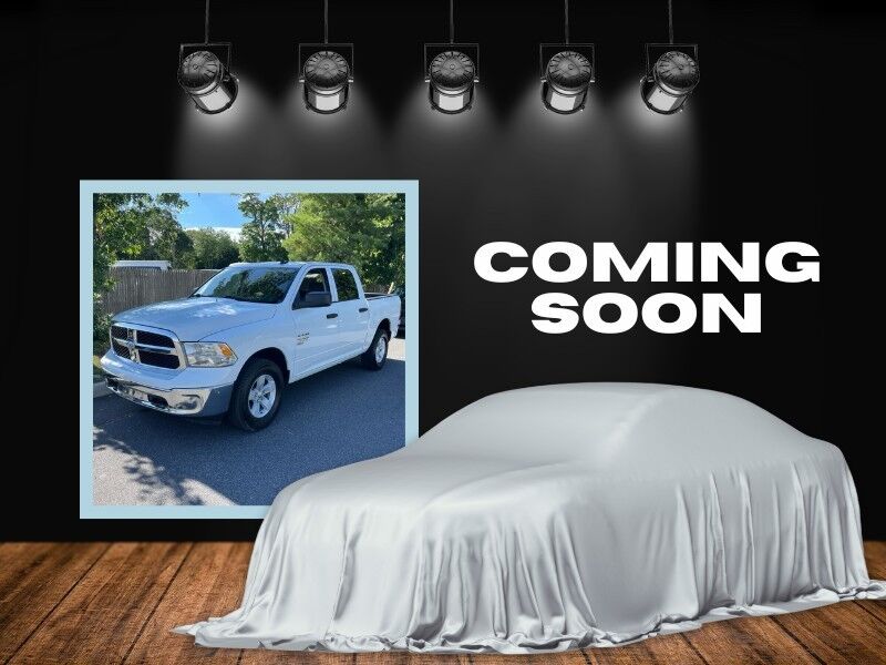 2022 Ram 1500 Classic SLT Whitinsville MA