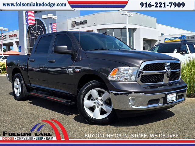 2022 RAM 1500 Classic Tradesman Crew Cab 5'7's photo
